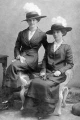 2 Seated Women, Unknown